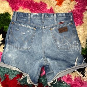 Retro wrangler cut offs. Bleach washed.